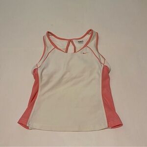 🍁Nike Dri-Fit active wear tank top size medium